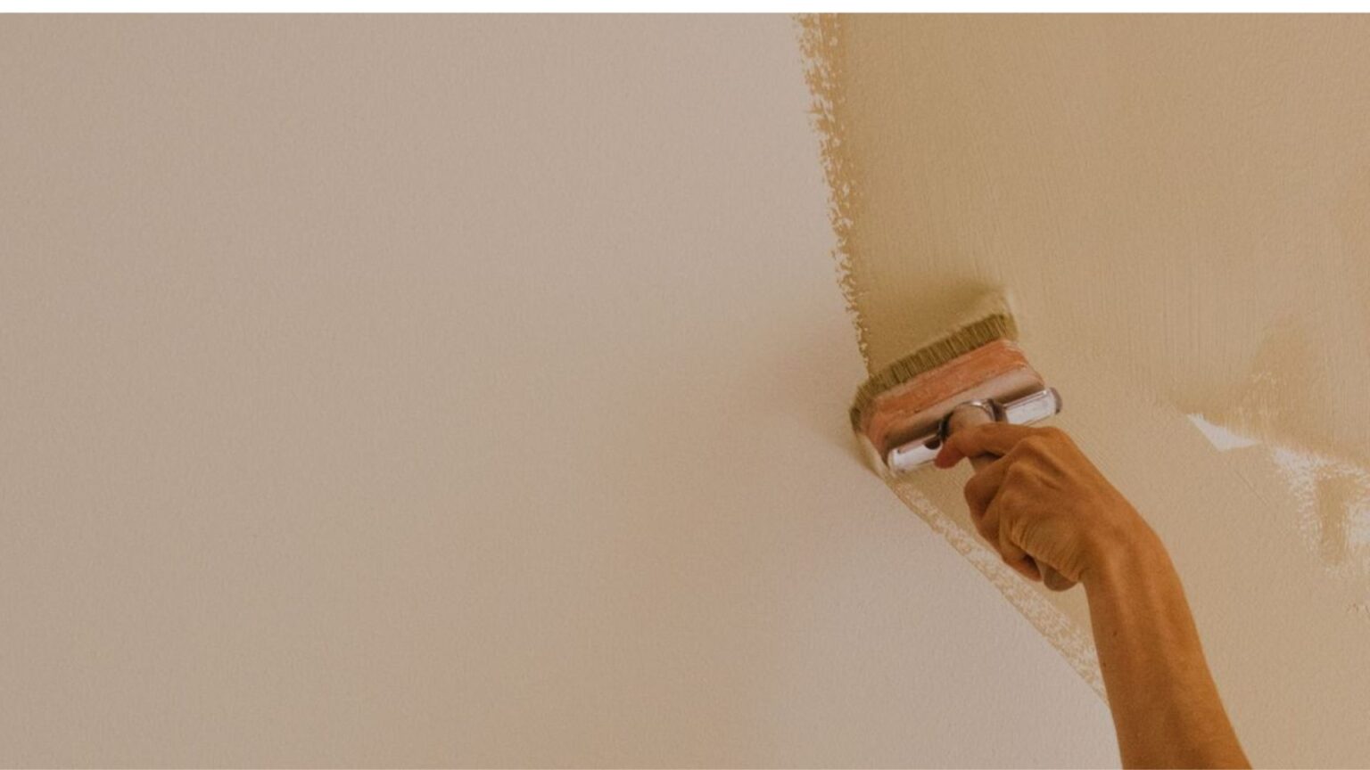 Why Is My Paint Bubbling? Common Mistakes to Avoid - HouseTexture