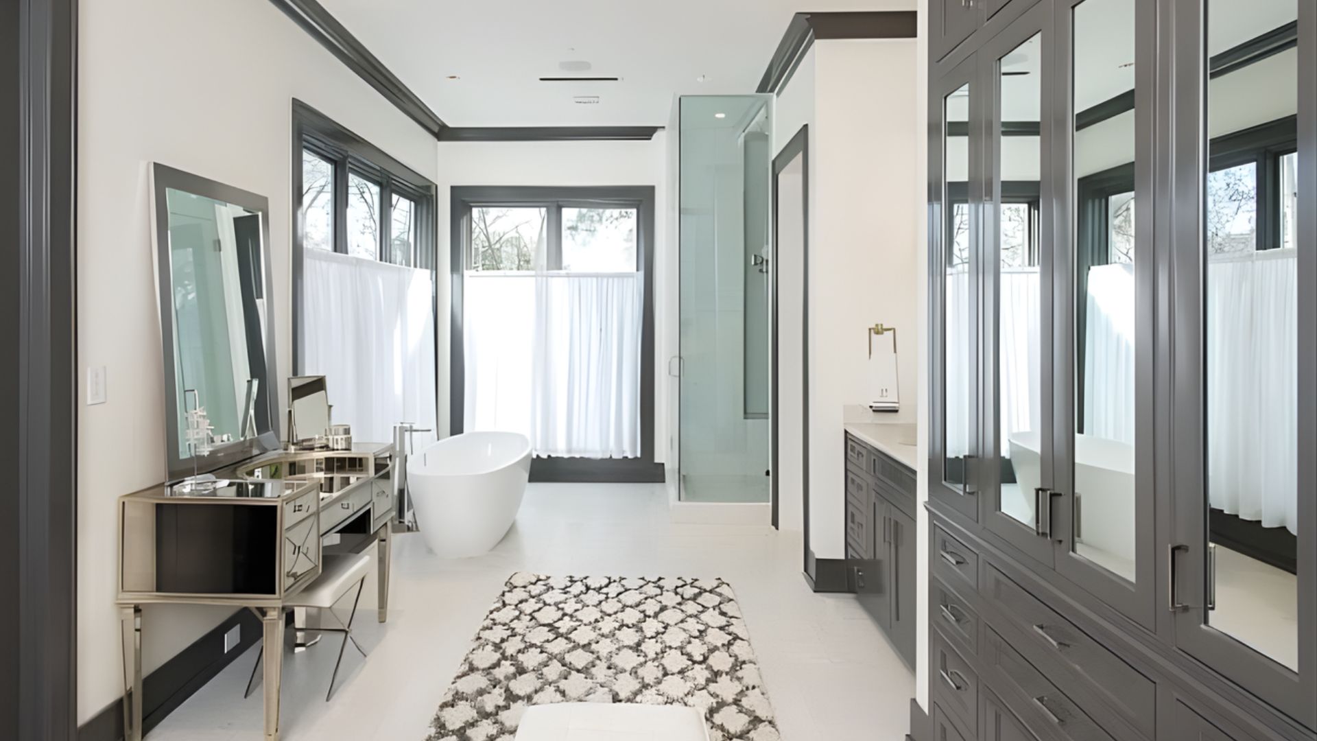 15 Best White Walls Colored Trim Combinations for Interiors - HouseTexture